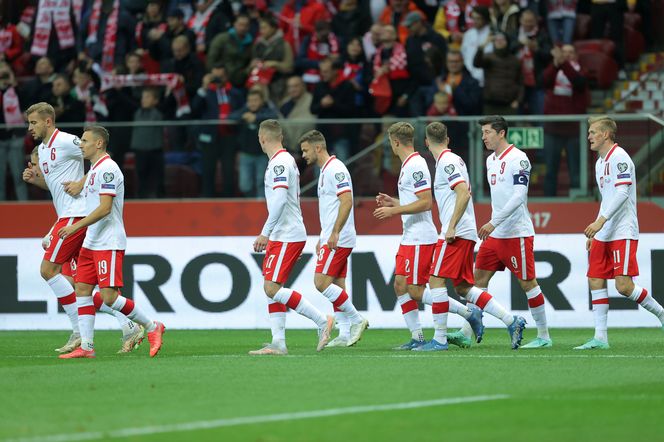 Polska pnie się w górę rankingu FIFA. Na szczycie doszło do trzęsienia ziemi!