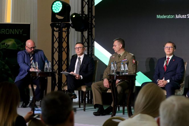 Konferencja „Bezpieczeństwo ludności i ochrona infrastruktury krytycznej” [RELACJA NA ŻYWO] 