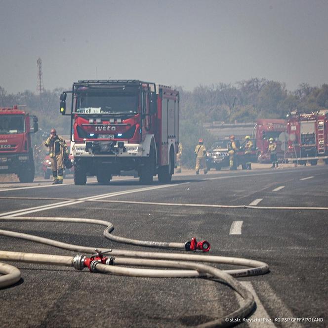 Są w samym centrum piekła. Polscy bohaterowie walczą z pożarami w Grecji