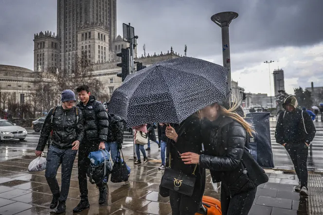 W weekend fala burz i deszczu przejdzie przez Polskę. Sprawdź, gdzie będzie najgorzej