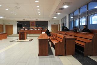 Okładali po głowie, w ruch poszła siekiera! Początek procesu o zabójstwo w Olsztynku