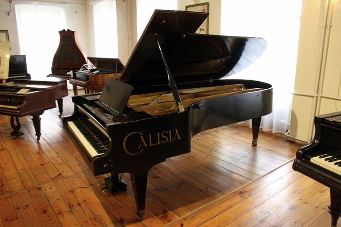 Unikatowy fortepian trafił do Muzeum Historii Przemysłu w Opatówku