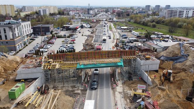 Rozbudowa al. 29 Listopada w Krakowie. Kierowców czekają kolejne utrudnienia 