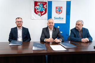 Przy SP 4 i SP 2 w Siedlcach będzie można korzystać z boisk przez cały rok
