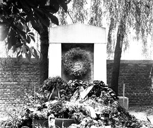 Dzień Wszystkich Świętych w Krakowie w latach 1925-1935