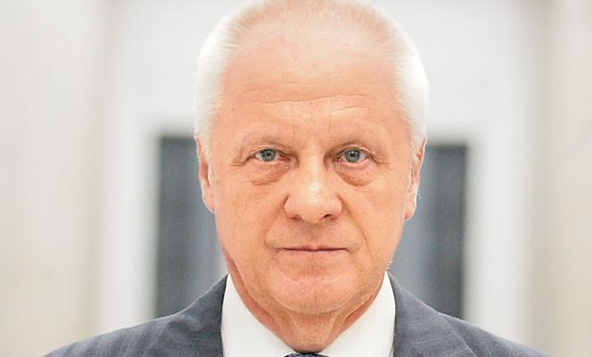 Jest praca, ale tylko  dla rodzin polityków