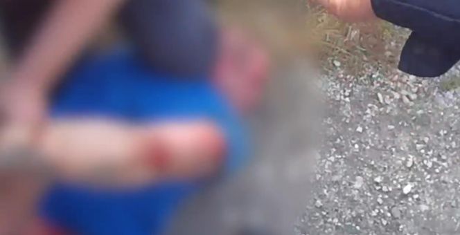 Pijany kierowca przygniótł policjanta do barierek. Szaleńczy pościg ulicami Warszawy 