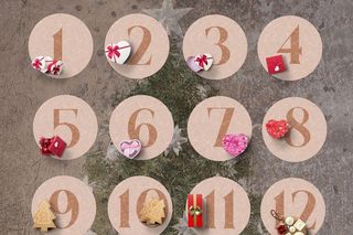 Drobiazgi do kalendarza adwentowego dla dzieci. Wiemy co sprawi im największą radość!