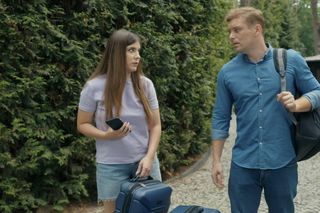 Barwy szczęścia odc. 3100. Agata (Natalia Zambrzycka), Hubert (Marek Molak)