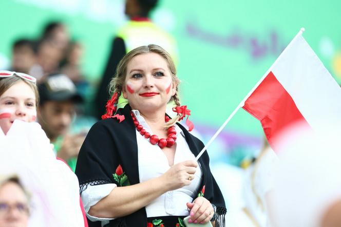 Piękne fanki na meczu Polska - Arabia Saudyjska