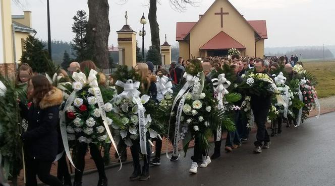 Pogrzeb Dominiki i Anny - Tryńcza