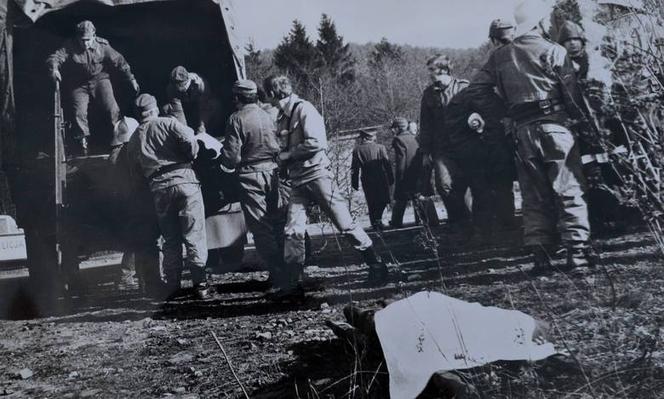 Katastrofa autobusowa w Wilczym Jarze, zginęło 30. osób - "Zabici leżeli jeden obok drugiego"