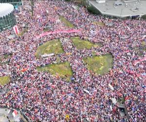 Marsz Miliona Serc w Warszawie. Do stolicy przyjechały autokary ze Śląska i Zagłębia