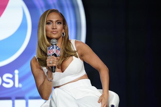 Jennifer Lopez, najseksowniejsza gwiazda po 40