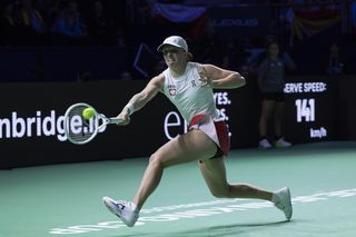 Billie Jean King Cup 2024. Trwa mecz Polska - Czechy. Iga Świątek lepsza od Lindy Noskovej! Polki ciągle w grze!