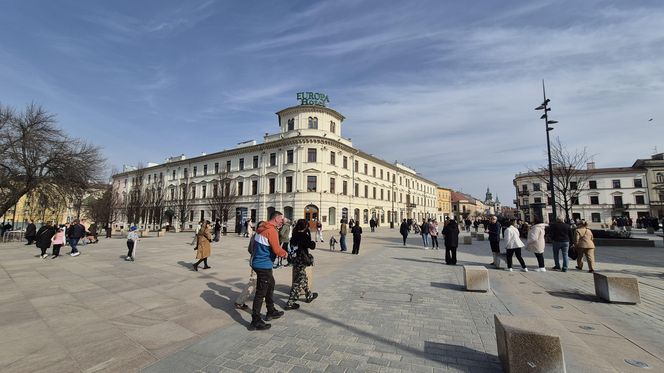 Powstał w drugiej połowie XIX wieku. Dziś zdobi Plac Litewski. Historia Hotelu Europa w Lublinie