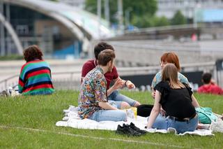 „Tęsknię za starym rapem - na Tarasach Spodka trwa uczta dla melomanów