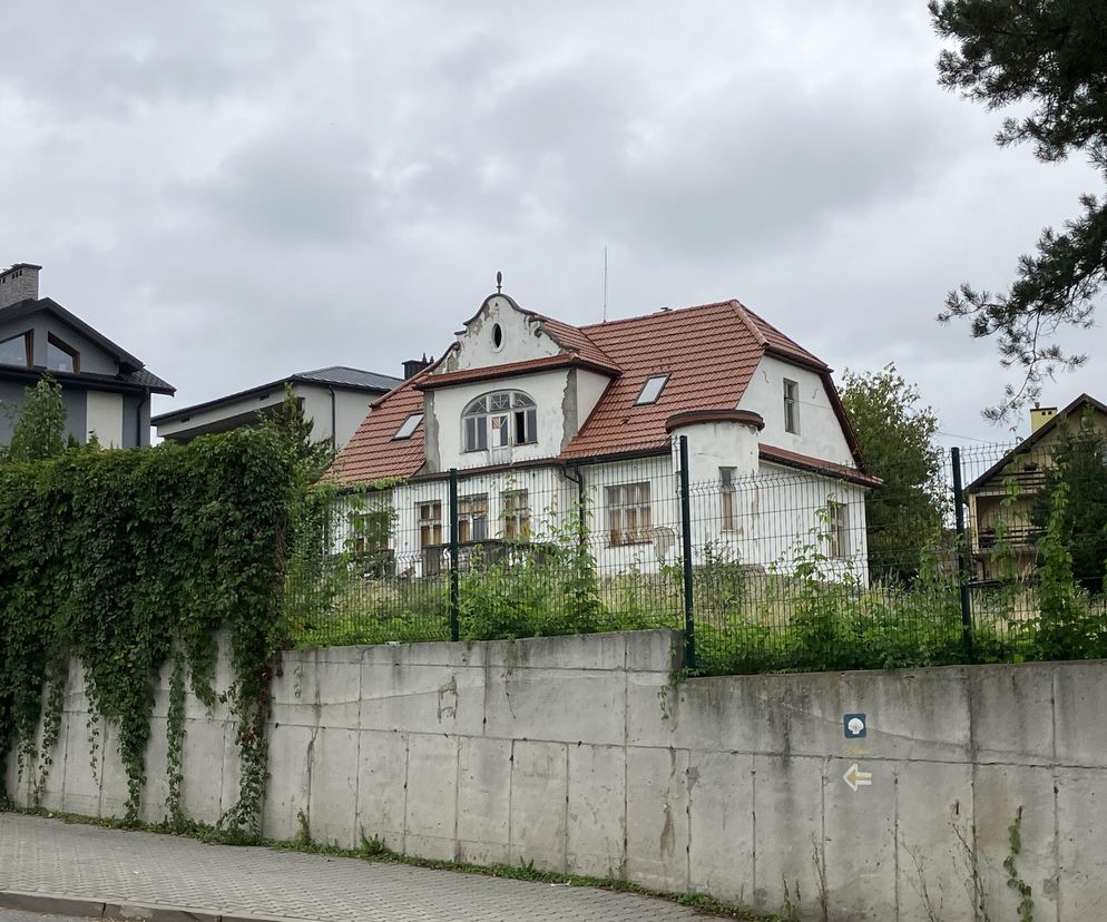Willa Krzyszkowskich w Myślenicach może przetrwa, ale inne historyczne obiekty znikają