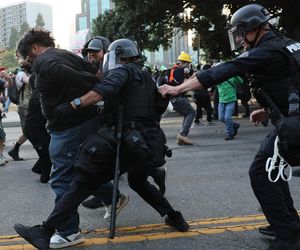 Protesty w Los Angeles coraz silniejsze. Emocje podsycają fałszywe zdjęcia i teorie spiskowe