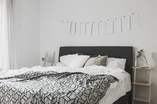 Pomysły na ścianę nad łóżkiem