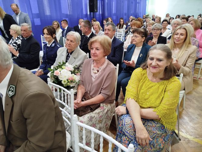 Uroczystość jubileuszowa w siedleckiej "Dziesiątce" była okazją do wspomnień