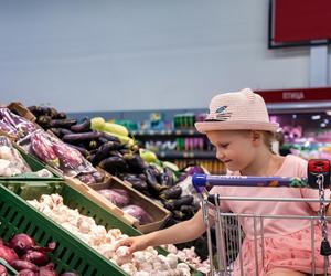 Podeszła do niej w sklepie obca kobieta i zabrała jej dziecko. Nie winię jej