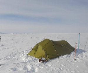  Polka samotnie weszła na Newtontoppen (1713 m), najwyższy szczyt wyspy Spitsbergen. Zrobiła to z bronią! 