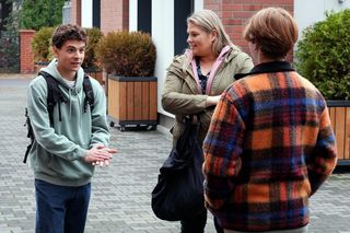 Barwy szczęścia, odcinek 2979: Aldona wymusi na Aleksie zmianę szkoły! Borysa przerazi zachowanie żony - ZDJĘCIA