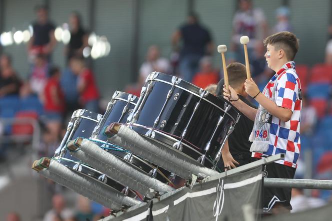 Górnik Zabrze zmierzył się z Rakowem Częstochowa. Kibice na trybunach dopisali