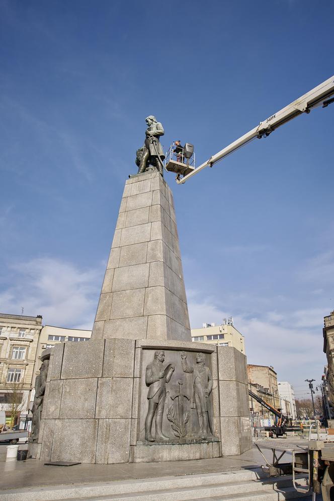 Pomnik Tadeusza Kościuszki na Placu Wolności w Łodzi będzie wyglądał jak nowy