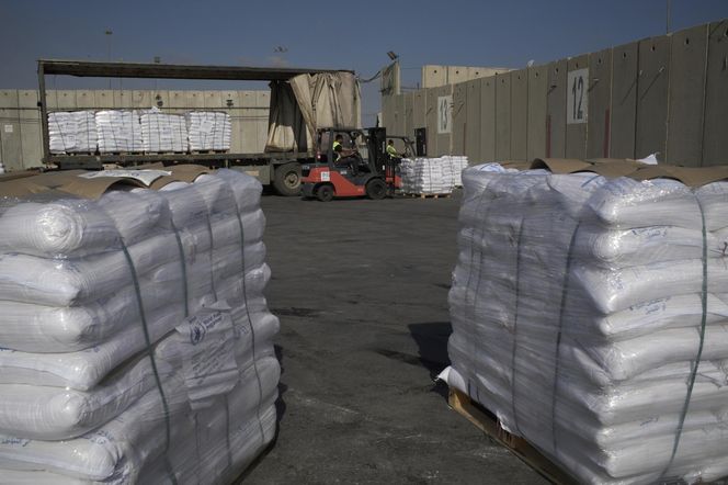 Dramat w Strefie Gazy. Dzieci i seniorzy umierają z głodu. Pomoc ruszyła, ale wciąż jest jej za mało