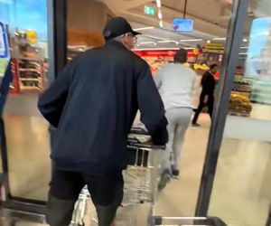 Szturm na nowego Lidla w Jasienicy. Tłumy mieszkańców od świtu czekały na otwarcie