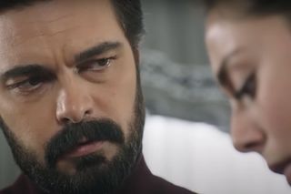 Emanet, odcinek 498 streszczenie 