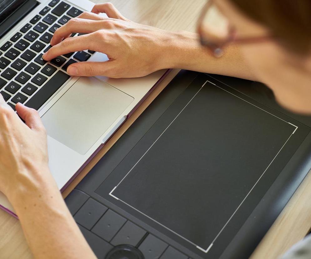Program „Laptop dla ucznia” zawieszony. Będzie nowy? Jest zapowiedź „Cyfrowego ucznia”