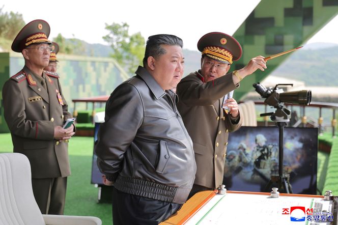Korea Północna ma tajną bazę z rakietami balistycznymi