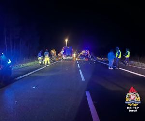Poważny wypadek na S10 pod Toruniem. 5 osób poszkodowanych