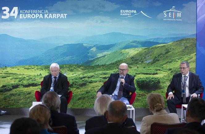 Jarosław Kaczyński, Bronisław Wildstein, Ryszard Legutko. Forum Ekonomiczne Karpacz 2022