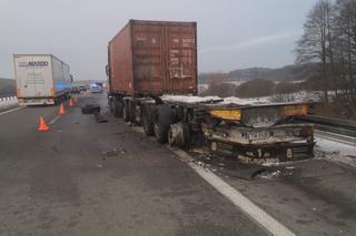 Łódzkie. Wypadek cysterny na S8. Doszło do wycieku paliwa