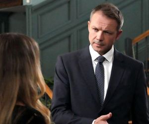 Barwy szczęścia odc. 3132. Bruno Stański (Lesław Żurek), Oliwka (Wiktoria Gąsiewska)