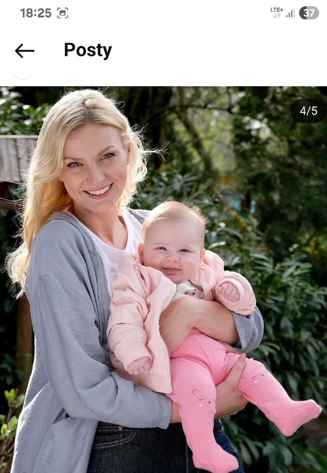 M jak miłość nowy sezon po wakacjach. Jagoda (Katarzyna Kołeczek), Dorotka (Klara Madeńska)