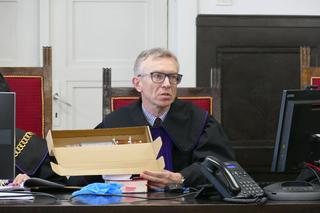 Sąsiad chciał go zabić za pstrykanie palcami