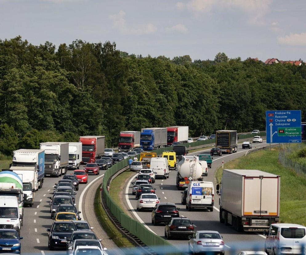 Autostrada A4 Kraków-Katowice zawsze będzie płatna? Model dróg bez opłat jest nie do utrzymania