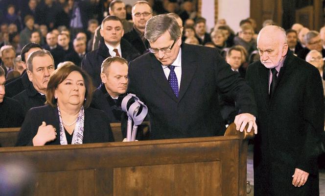 Polacy oddali mu hołd