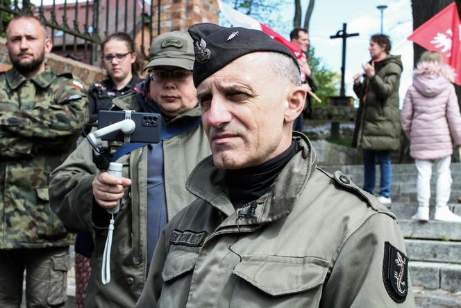 Wojciech Olszański i Marcin Osadowski w rękach policjI! Prokuratura postawiła im kilkadziesiąt zarzutów