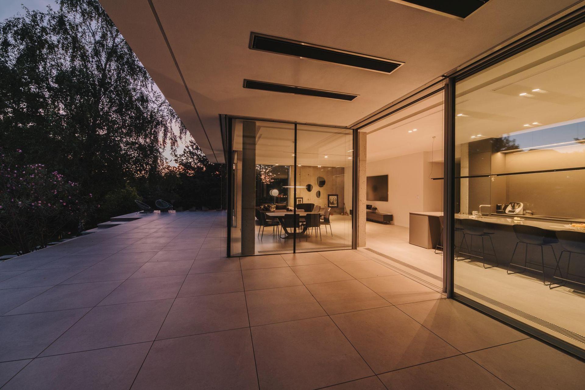 Dom między sosnami w Rawiczu