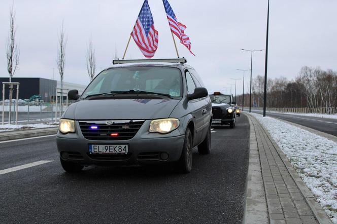 Przejechali nowym odcinkiem Trasy Górna