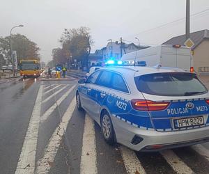 Potrącenie na Alei Legionów w Łomży. Do szpitala trafił nastoleni chłopiec