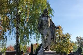 To drugi NAJSTARSZY cmentarzy w Polsce. Jest w Ostrowie Wielkopolskim