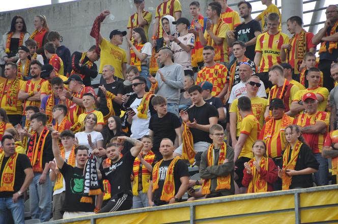 Korona Kielce - Ruch Chorzów. Zdjęcia kibiców na Suzuki Arenie