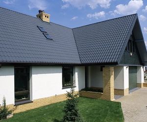 Jaki materiał wybrać na cokół: klinkier, kamień czy beton?
